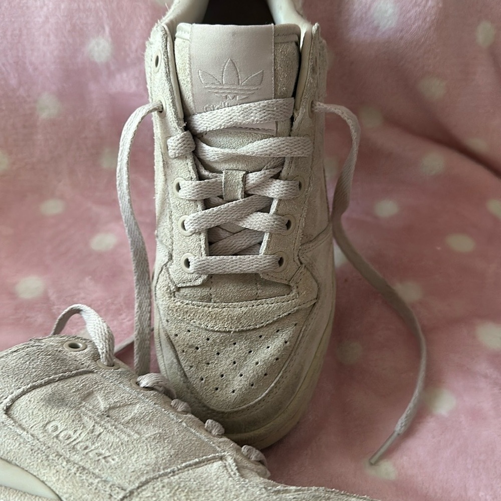 Adidas Forum Platform Women's Athletic Shoes - Cream EUC size 7